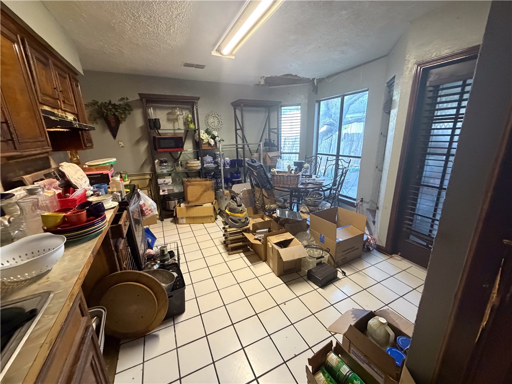 6002 Deer Creek Drive Corpus Christi TX 78415