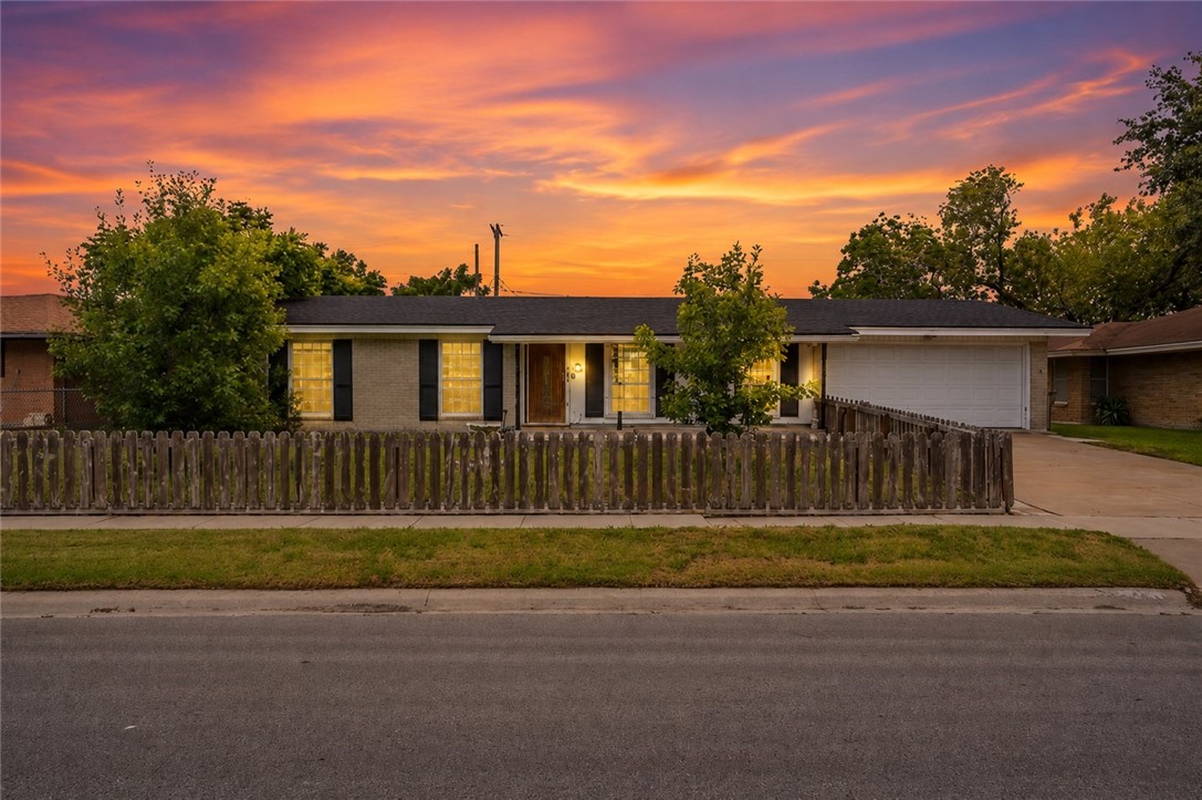 4249 Dody Street Corpus Christi TX 78411