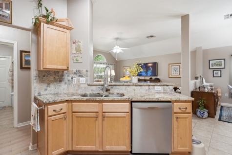 107 Georgian Oaks Rockport TX 78382