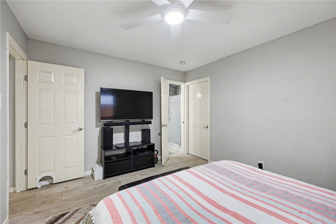 3230 Laguna Shores Corpus Christi TX 78418