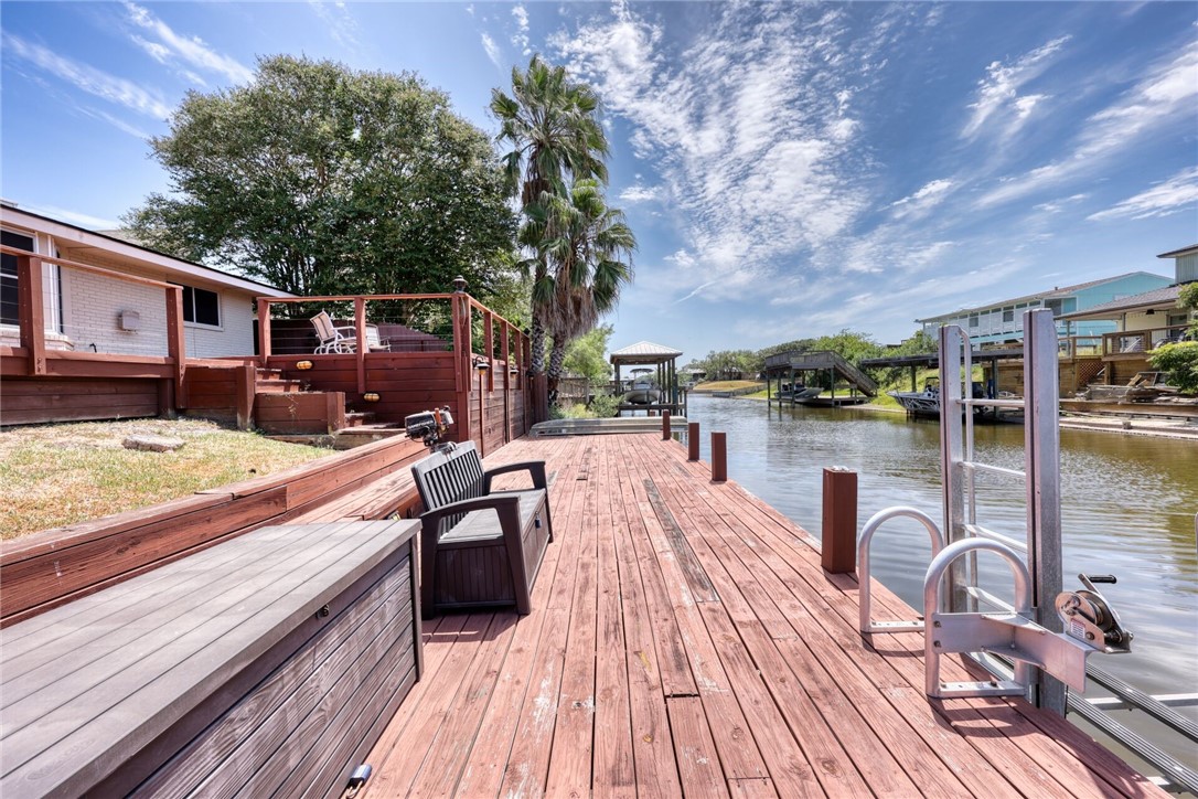 3230 Laguna Shores Corpus Christi TX 78418
