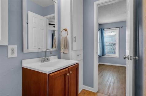 120 Daniel Moore Avenue Portland TX 78374
