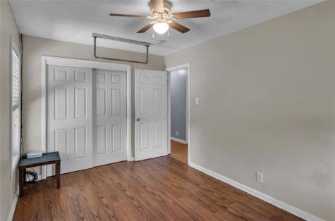 120 Daniel Moore Avenue Portland TX 78374