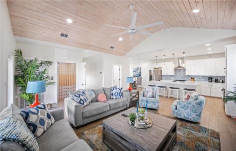3087 S 11th Street 401 Port Aransas TX 78373
