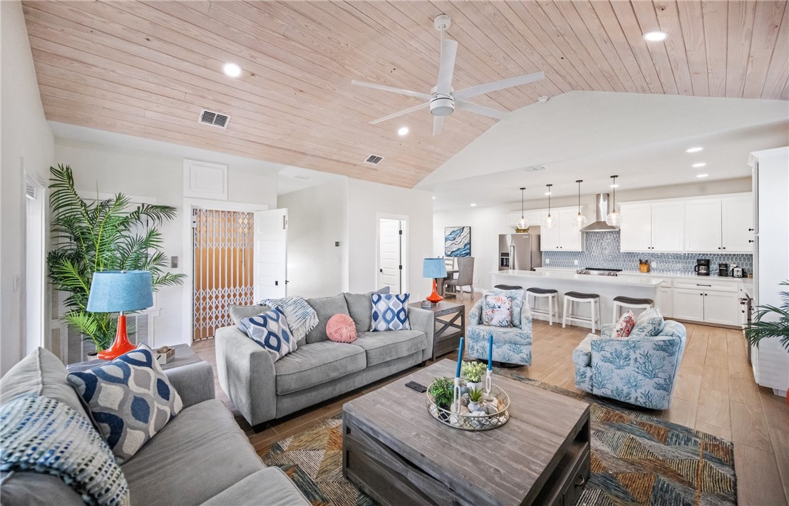 3087 S 11th Street 401 Port Aransas TX 78373