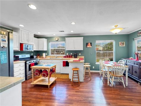 433 Valerie Street Corpus Christi TX 78418