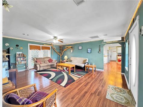 433 Valerie Street Corpus Christi TX 78418
