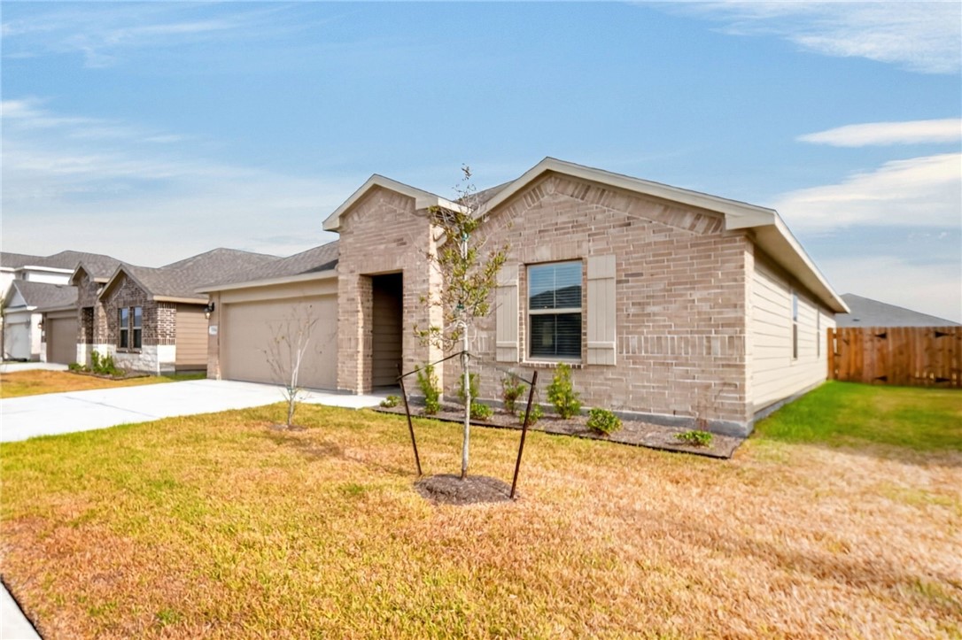 1334 Remys Way Corpus Christi TX 78415