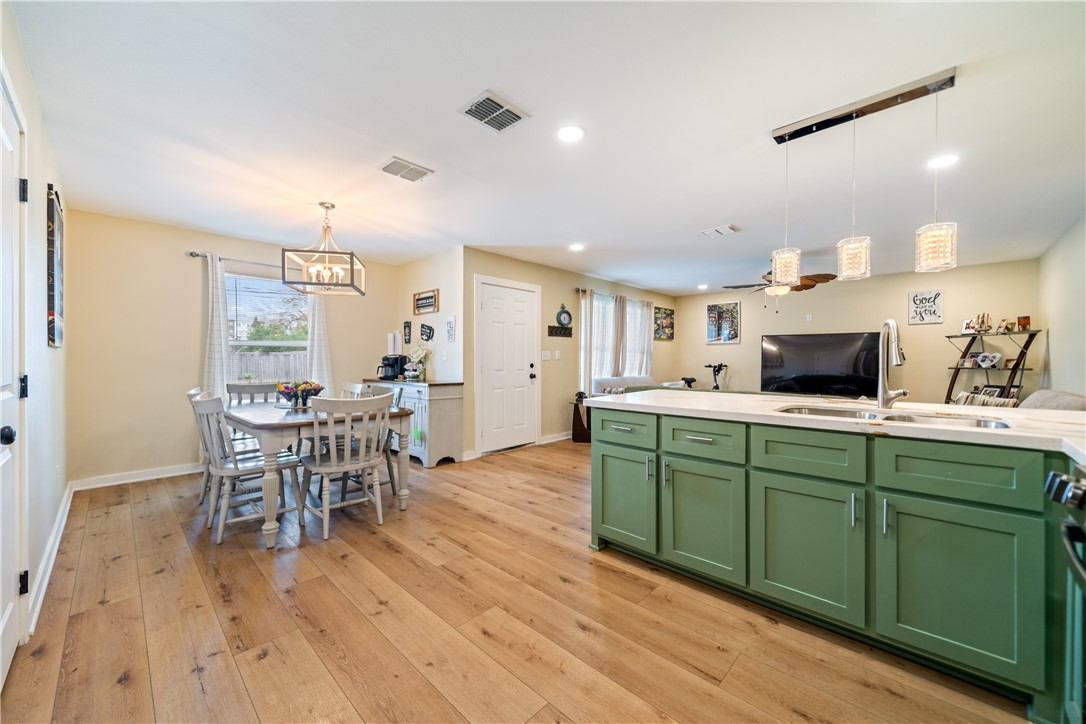 915 Craig Street Corpus Christi TX 78404