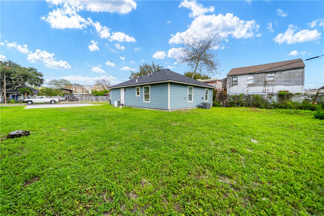 915 Craig Street Corpus Christi TX 78404