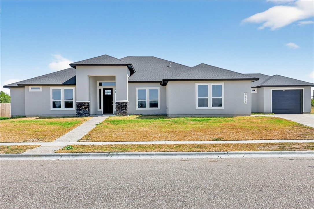 2110 Sera Corpus Christi TX 78418