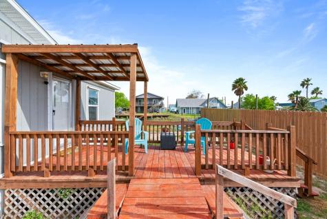 239 Allen M Parks Drive Rockport TX 78382