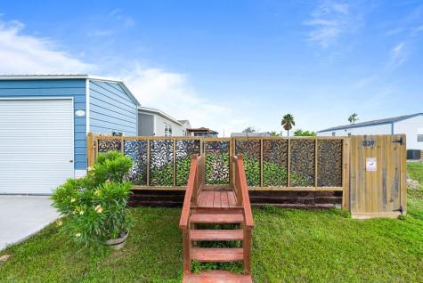 239 Allen M Parks Drive Rockport TX 78382
