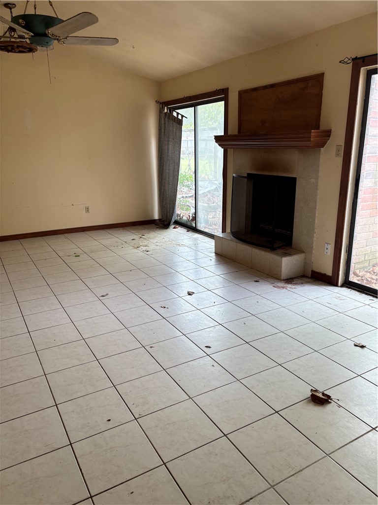 122 Saint Peter Rockport TX 78382