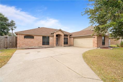 328 Gulfton Drive Portland TX 78374