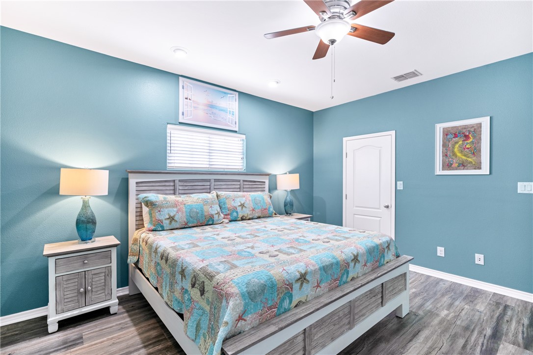 688 Morgan Circle Port Aransas TX 78373