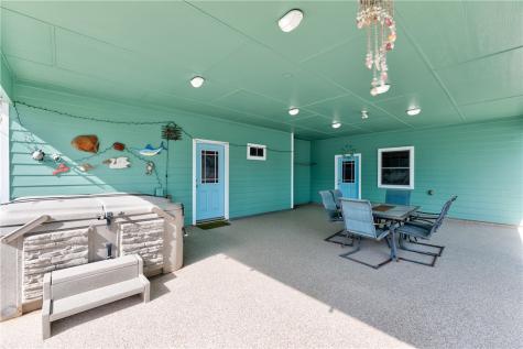 688 Morgan Circle Port Aransas TX 78373