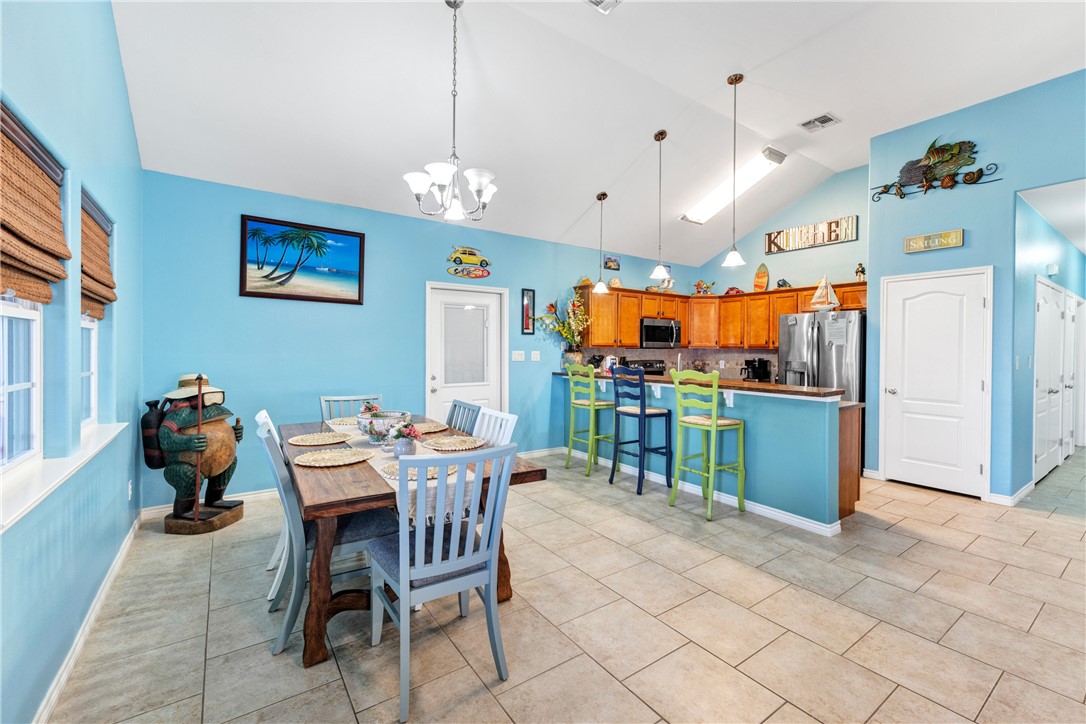 688 Morgan Circle Port Aransas TX 78373