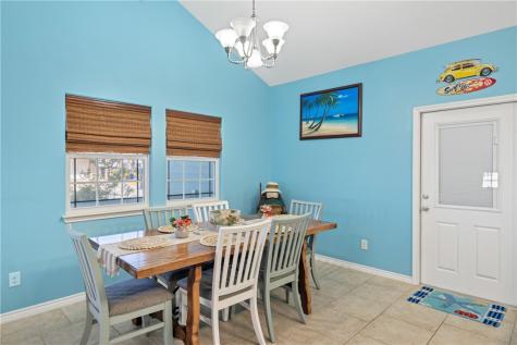 688 Morgan Circle Port Aransas TX 78373