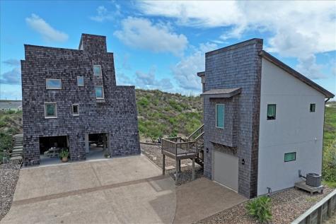 600 E Oaks Avenue Port Aransas TX 78373