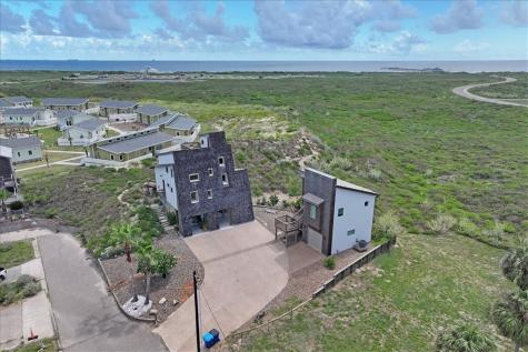 600 E Oaks Avenue Port Aransas TX 78373
