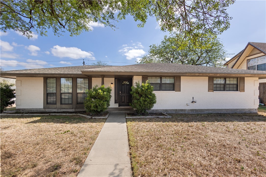 904 Lyndale Street Kingsville TX 78363