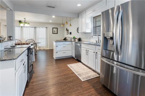 904 Lyndale Street Kingsville TX 78363