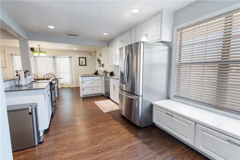 904 Lyndale Street Kingsville TX 78363