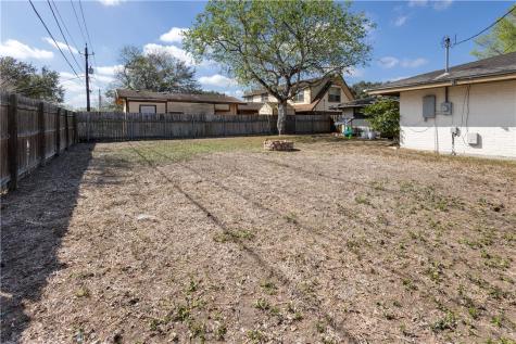 904 Lyndale Street Kingsville TX 78363
