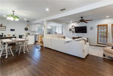 904 Lyndale Street Kingsville TX 78363