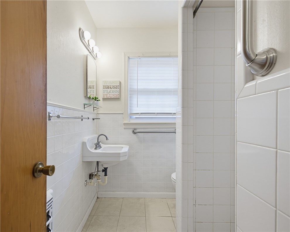 1025 Deforrest Street Corpus Christi TX 78404