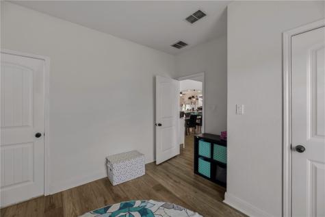 105 Hidden Haven Floresville TX 78114