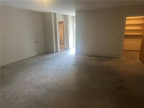 627 W Richard Avenue Kingsville TX 78363