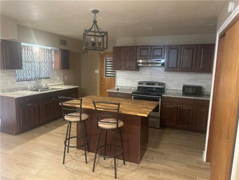 627 W Richard Avenue Kingsville TX 78363