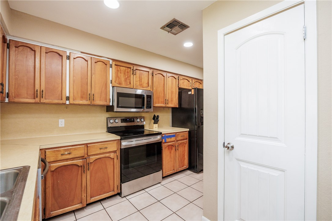 3621 Mendenhall Drive Corpus Christi TX 78415