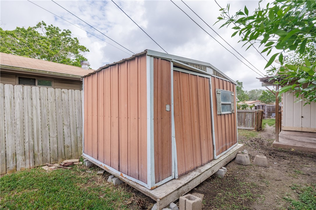 3621 Mendenhall Drive Corpus Christi TX 78415