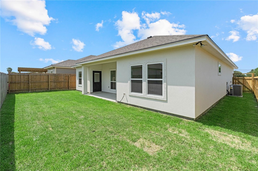6725 La Salle Drive Corpus Christi TX 78414