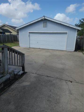 1457 14th Street Corpus Christi TX 78404
