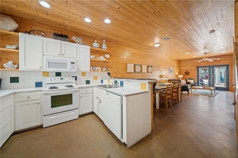 2120 S 11th Street 203 Port Aransas TX 78373
