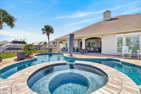 313 Porpoise Drive Aransas Pass TX 78336