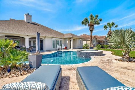 313 Porpoise Drive Aransas Pass TX 78336
