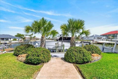 313 Porpoise Drive Aransas Pass TX 78336