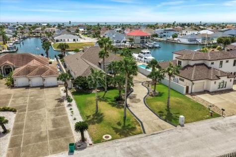 313 Porpoise Drive Aransas Pass TX 78336