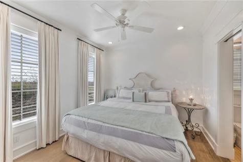 220 Seaside Drive Port Aransas TX 78373