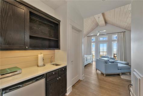 220 Seaside Drive Port Aransas TX 78373