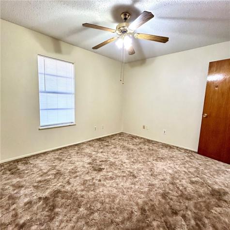 1215 W Crockett Street Beeville TX 78102