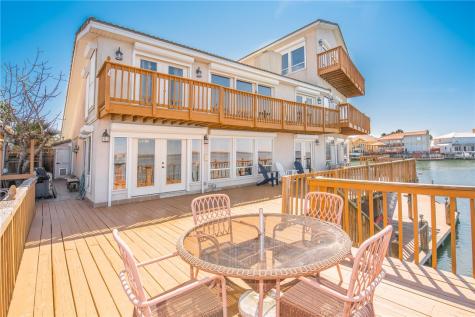 13501 Queen Johanna Court Corpus Christi TX 78418