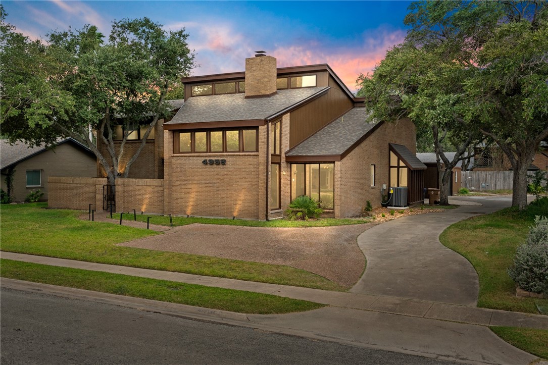 4958 Oakmont Drive Corpus Christi TX 78413
