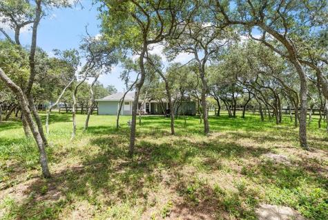 1433 Glenoak Drive Corpus Christi TX 78418