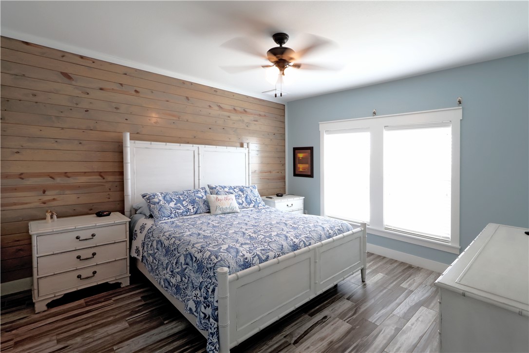 110 Bufflehead Rockport TX 78382